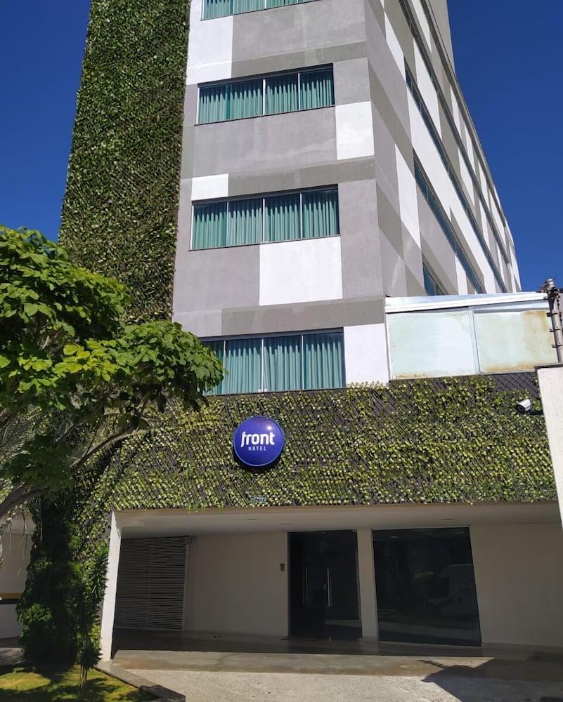 Front Hotel Expominas Belo Horizonte Exterior photo